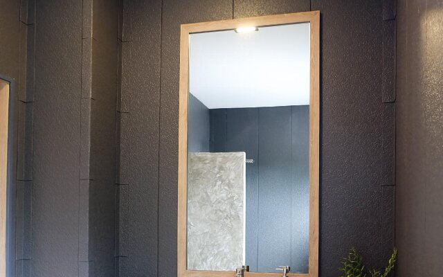 Seventh Boutique Hotel