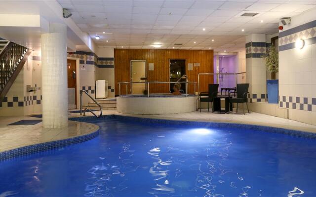 Macdonald Kilhey Court