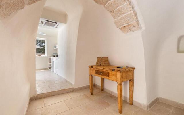 Trulli La Meringa by BarbarHouse