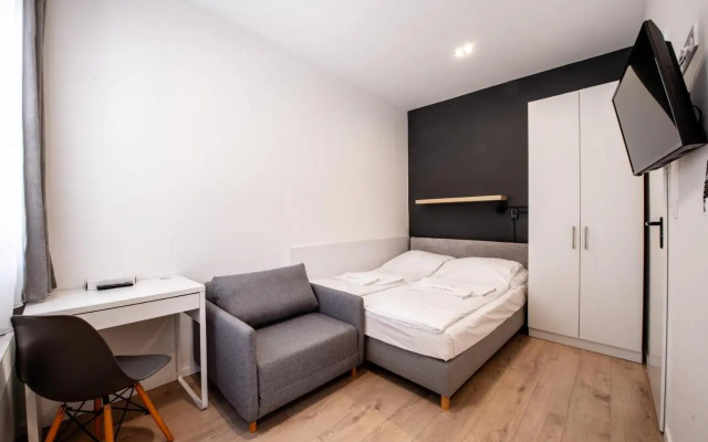 Chesscom Apartments