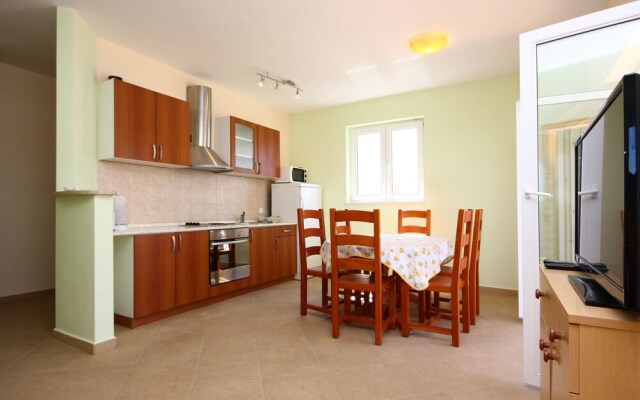 Apartment Sevid
