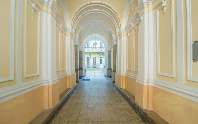 King93 Apartment In Central Budapest.