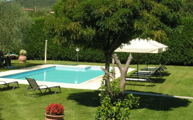 Villino Blu Private Villa on the Chianti Hils 10 Plus 2 pax