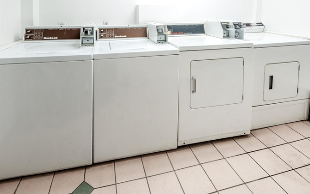 Super 8 Village Calgary