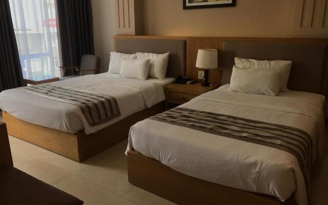 Elegant Hotel