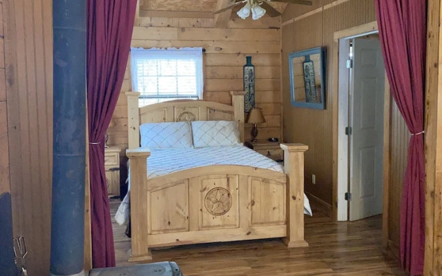 A Peace of Heaven Cabins