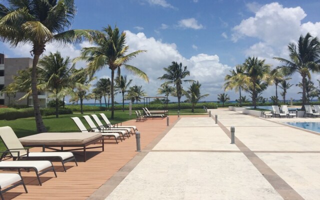 Marea Azul Condominium by ChezPlaya