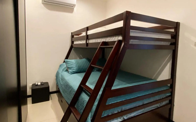 BEACHFRONT APARTMENT Vistas de Bejuco