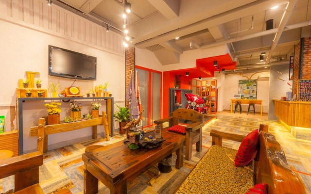 Yangshuo 9 Time Hotel