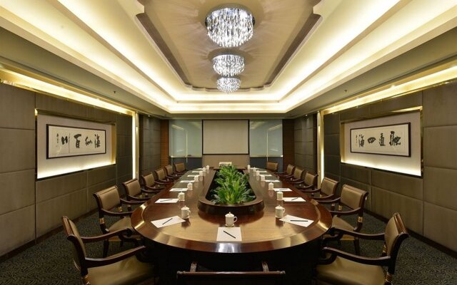 Luxemon Hotel（Pudong Shanghai）