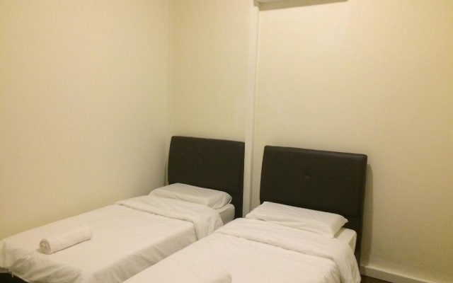 WeLuv Travel Guesthouse – Guest Rooms – George Town