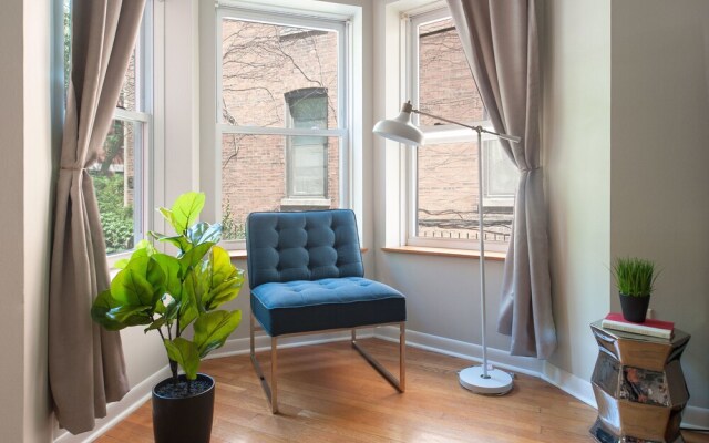 Sophisticated 4BR in Lincoln Park by Sonder