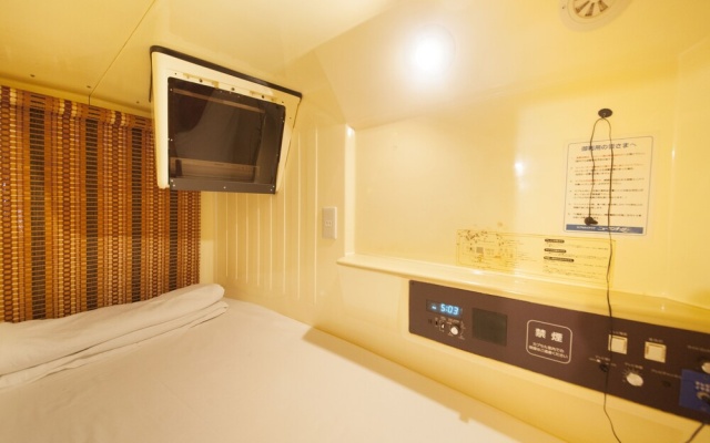 UENO STATION HOSTEL ORIENTAL3 - Cater to Men – Guest Rooms – Tokyo