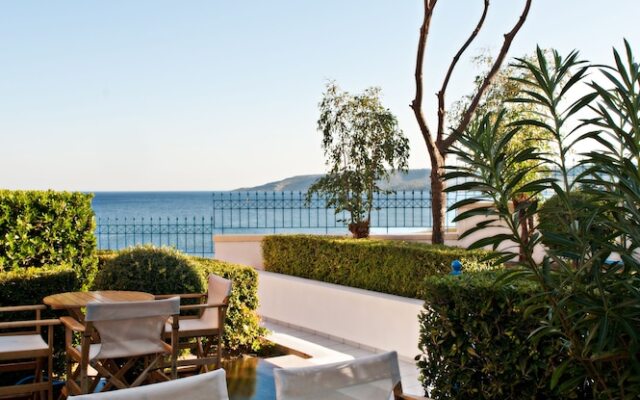 Sea Breeze Hotel Apartments & Residences