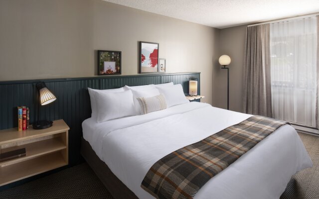 Roaring Brook Ranch and Resort