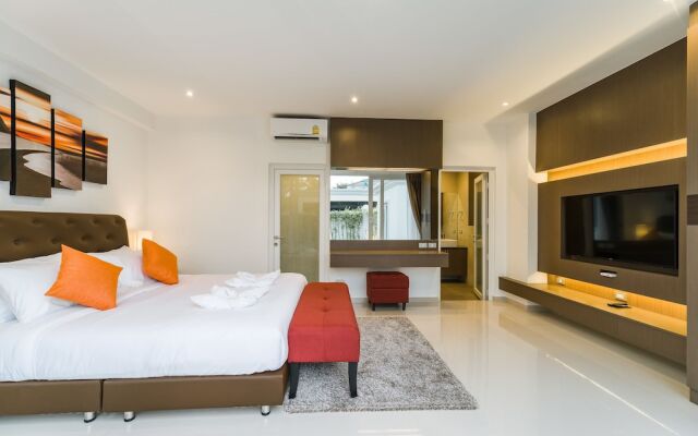Luxury Pool Villa 608