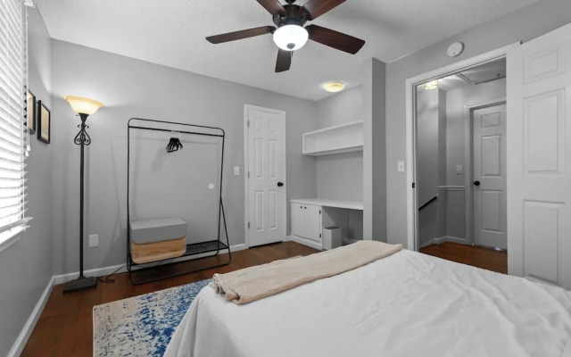 Southern Sunshine Retreat