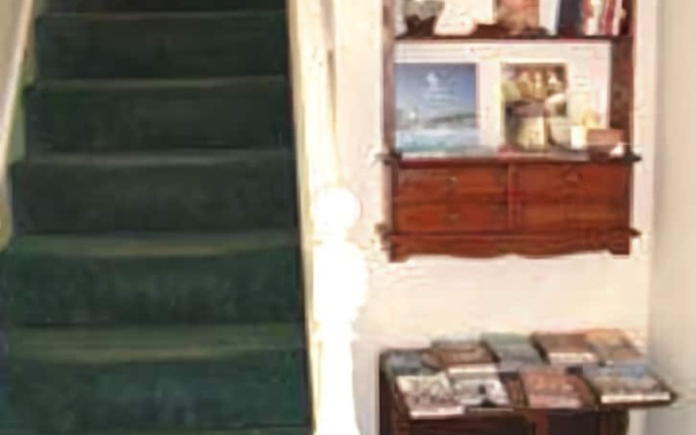 Crescent Guest House