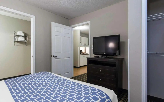 Extended Stay Hotel
