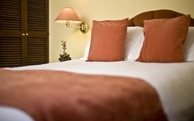 Overcliffe Hotel