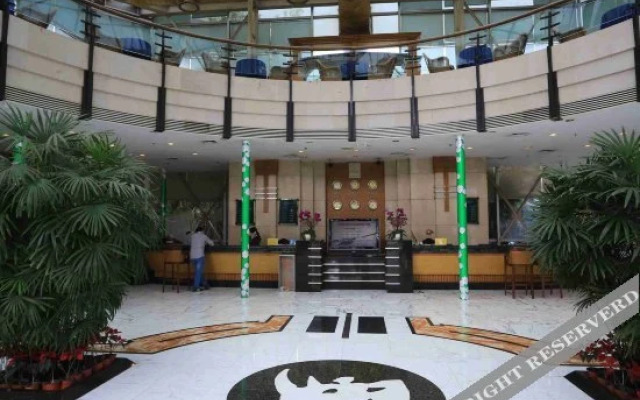 Rhinoceros Hotel