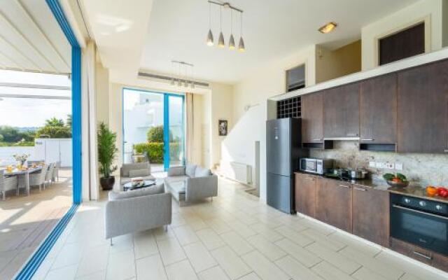 PRNV14 Villa Infinite Aretousa