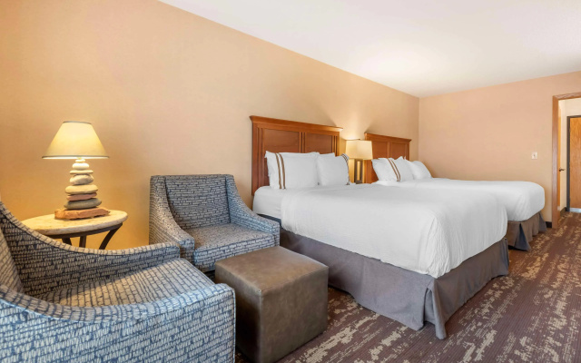 Best Western Plus Superior Inn & Suites