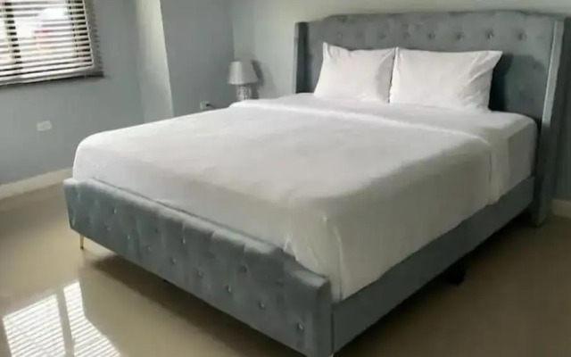 Luxurious Modern home Ocho Rios CC