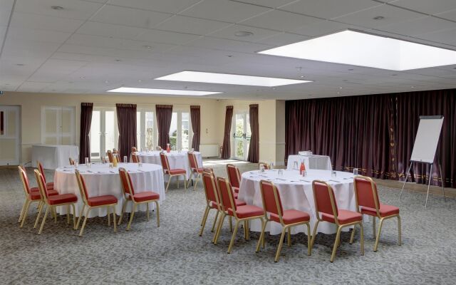Ramada by Wyndham Cheltenham