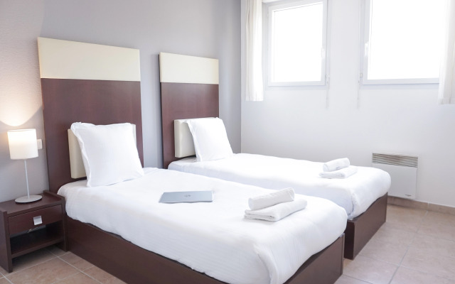 Comfort Aparthotel Six-Fours