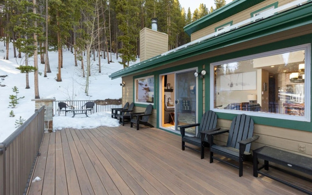 8 Crown Drive 5 Bedroom Home