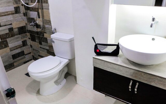 RedDoorz @ Junquera Extension Cebu