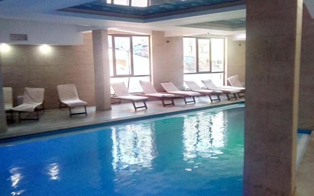 Kopaonik - Milmari P50 apartman sa garažom