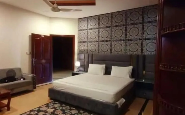 Madcrew Lodge