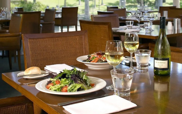 Pacific Bay Resort