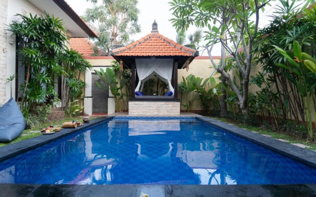 Villa Laksmi Seminyak Bali