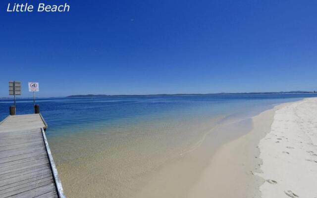 The Helm 4 - Nelson Bay