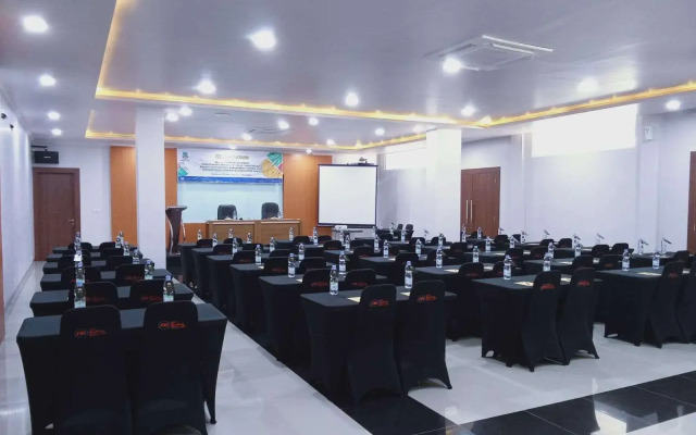 Hotel Bintang Redannte