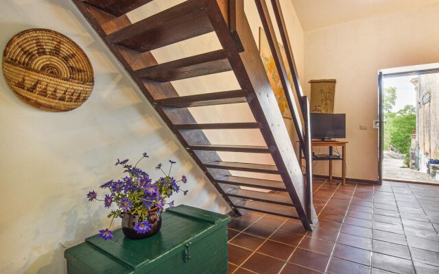 Beautiful Home in Noto With Wifi and 3 Bedrooms