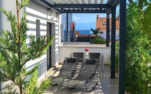 Elle Luxury Apartments Vanta?I?I