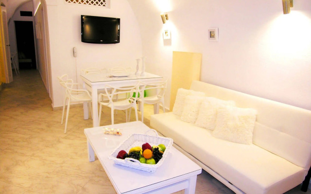 Aeolos Art and Eco Suites - Adults Only