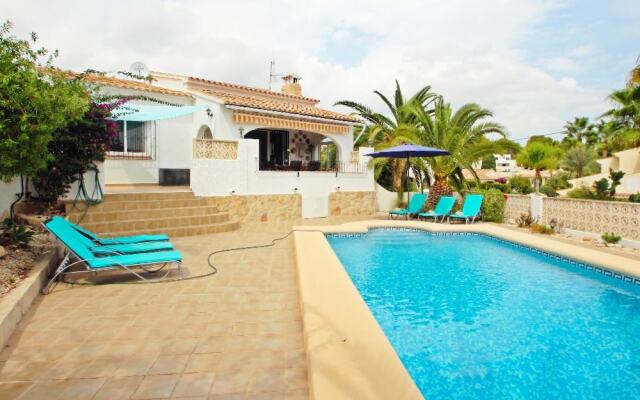 Paula-3 - holiday home with private swimming pool in Moraira