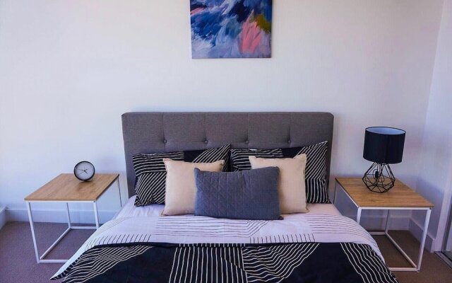 Boxhill Luxury Apartment