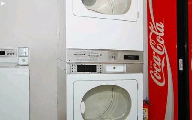 Regency Inn & Suites