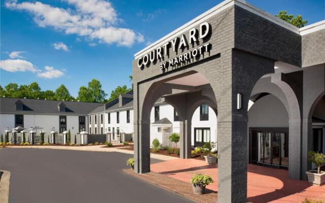 Courtyard by Marriott Winston-Salem University