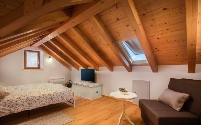 Rustic luxury villa Fulmin