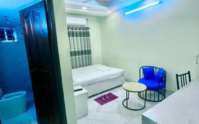 Hotel White Stone