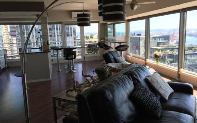 Pike Place Penthouse