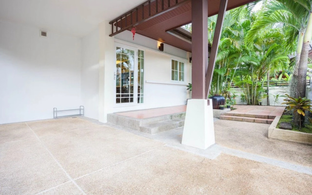 Golden Ville Pool Villa