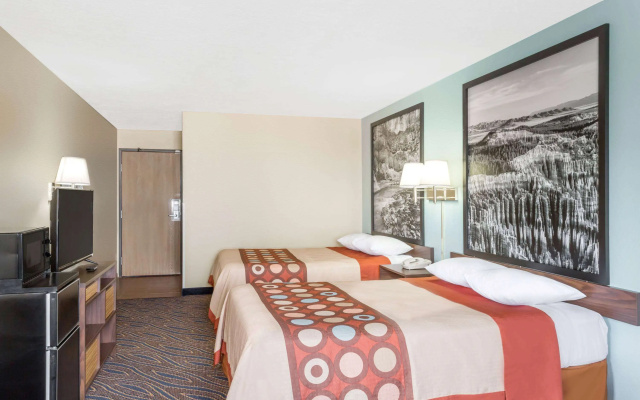 Super 8 by Wyndham Cedar City